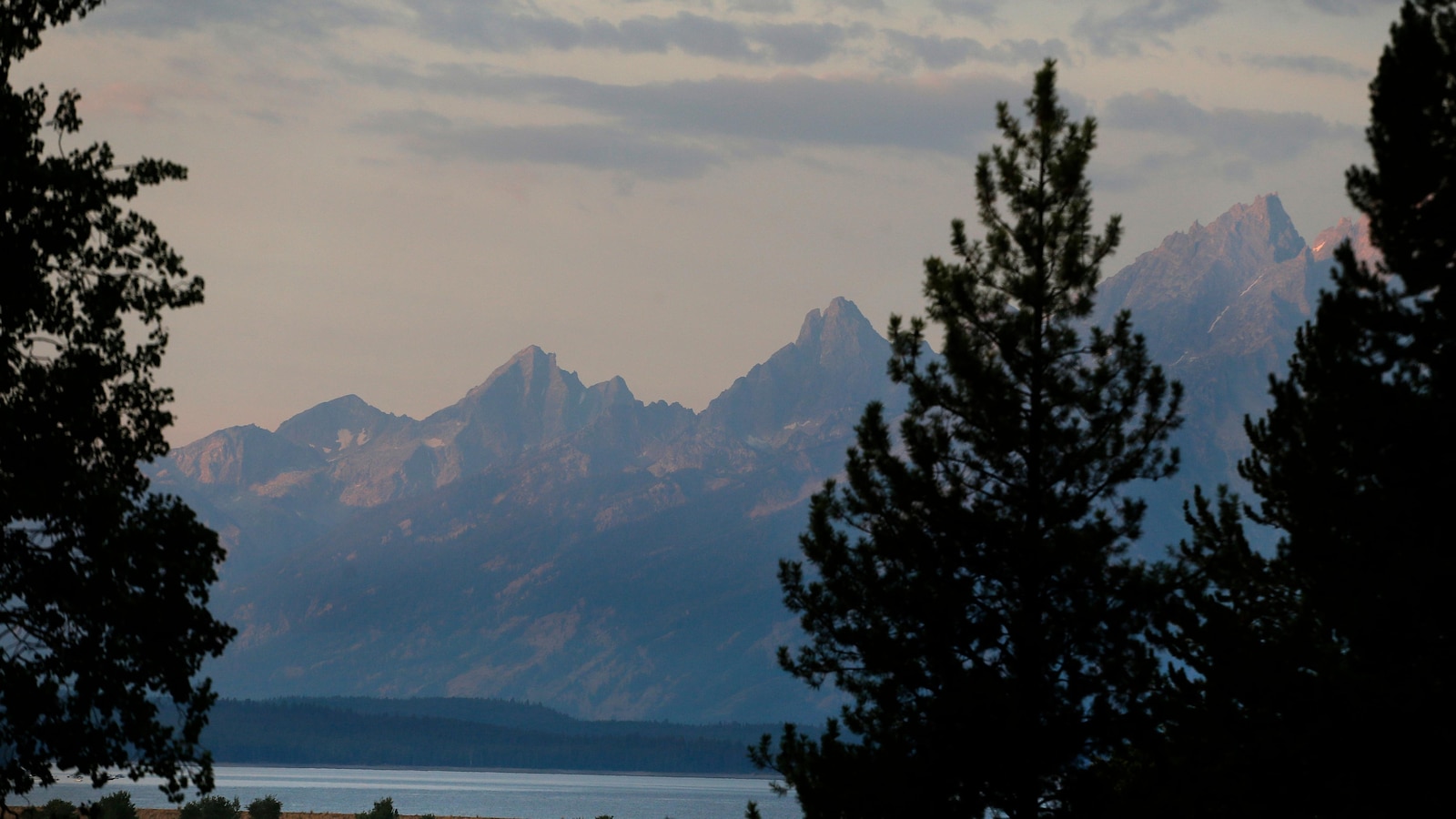 A self-inflicted hit of pepper spray drives off an attacking grizzly in Grand Teton National Park