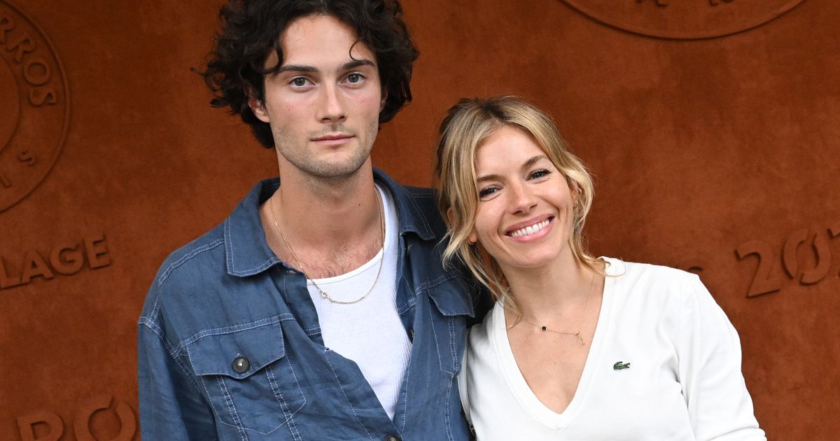 Sienna Miller Reflects On Falling In Love With Boyfriend, Despite 14-Year Age Gap