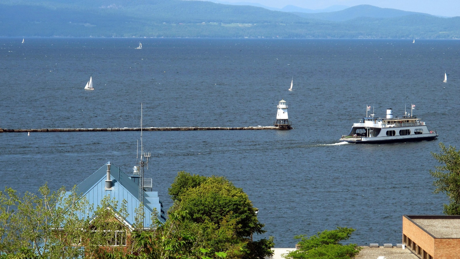 EPA says Vermont fails to comply with Clean Water Act through inadequate regulation of some farms