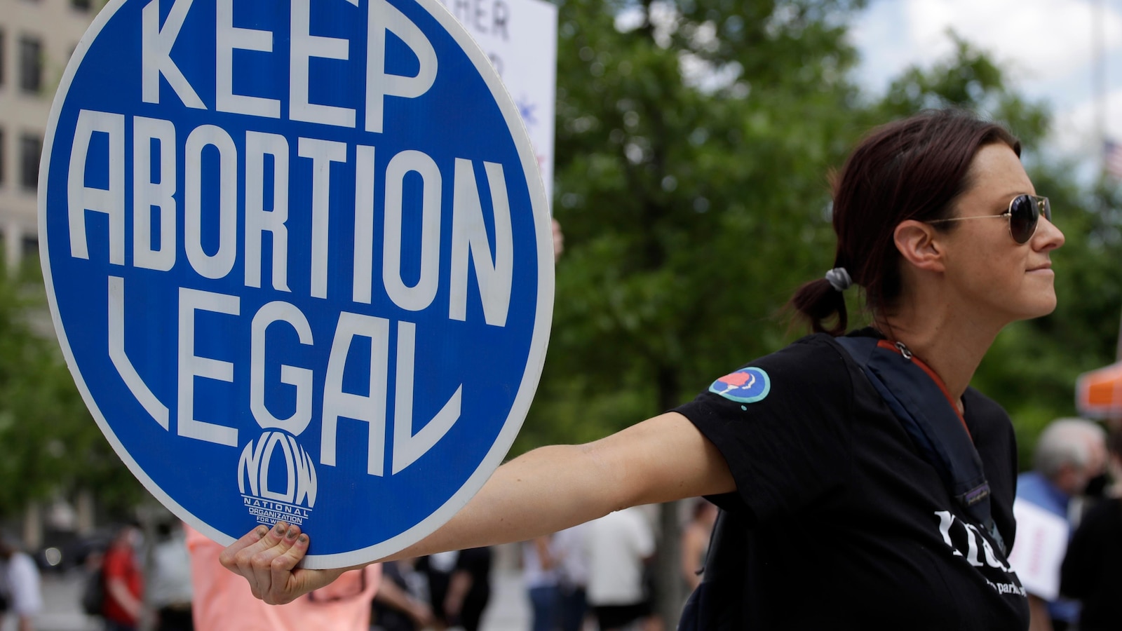 Federal judge temporarily blocks Tennessee’s ‘abortion trafficking’ law